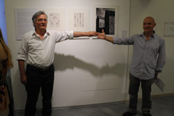 Nelio Sonego e Luigi Erba di fronte alle loro opere